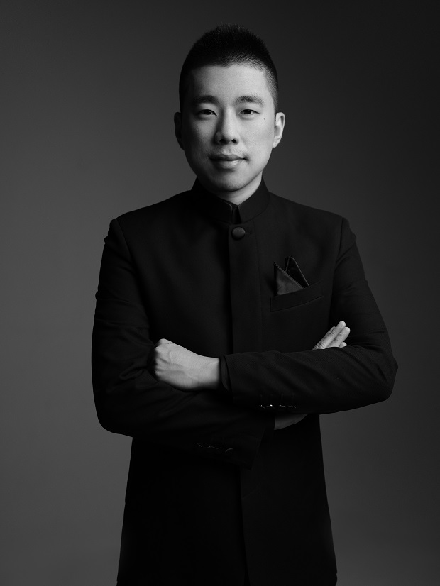 1642241789643006315.jpg 薛颖佳照片1.jpg